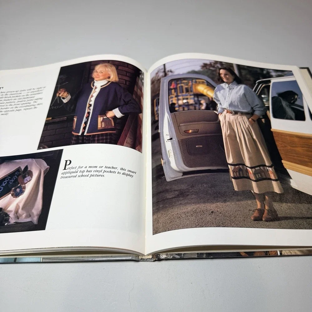 CREATIVE TOUCHES embellishment craft‎ book personalize Leisure Arts 1992